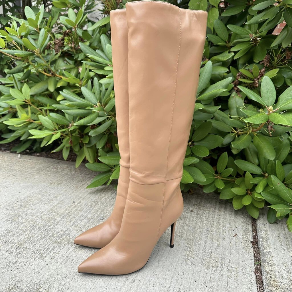 Jeffrey Campbell Sincerely Knee High Boot - Size 8 – Chic Boutique