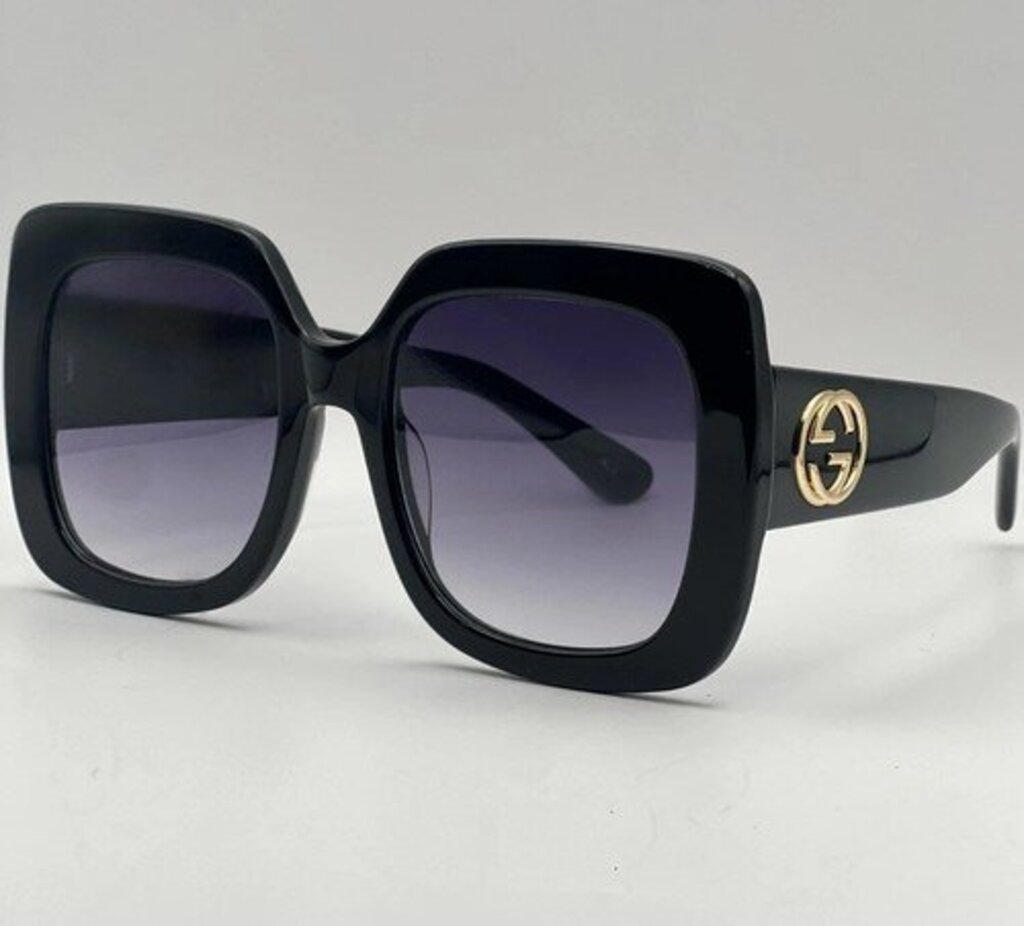 Gucci Gg0083s Oversized Square Sunglasses (W/ Case) – Chic 