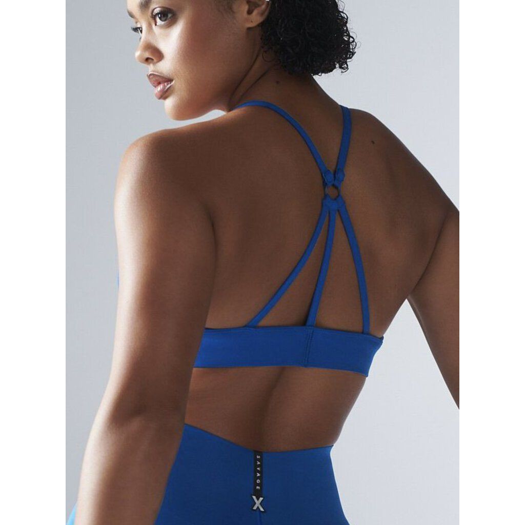 Savage X Fenty Spotlight Low-Impact Sports Bra in True Blue - Size Med –  Chic Boutique Consignments