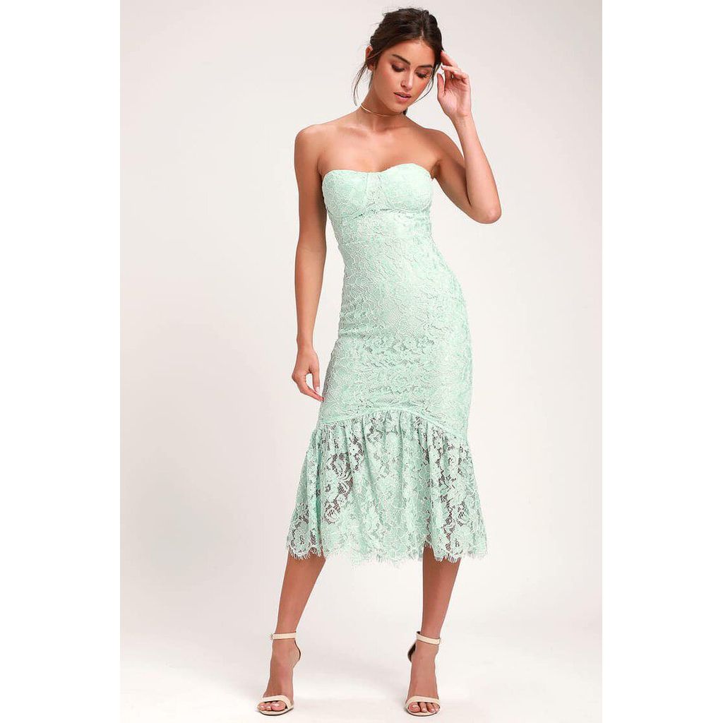 Bon appetit hot sale lace midi dress