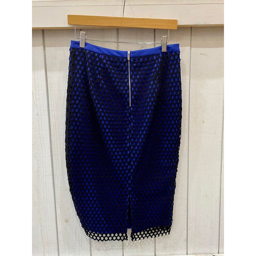 Elizabeth and James Net Skirt - Size 8