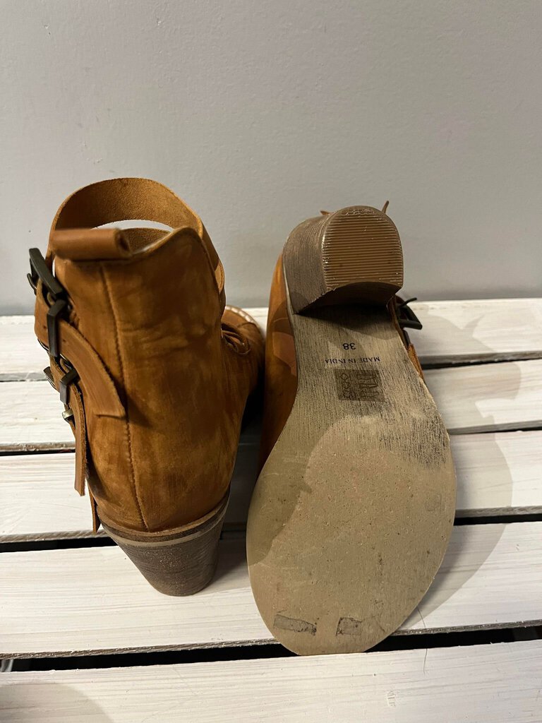 Free People Canton Sandals - Size 38