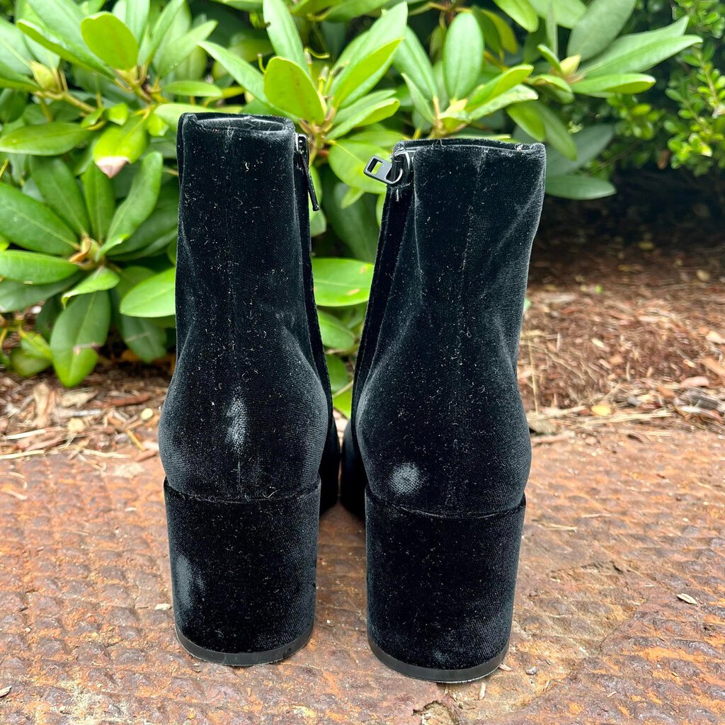 Vince Velvet High Heel Zip Up Ankle Boots - Size 5.5