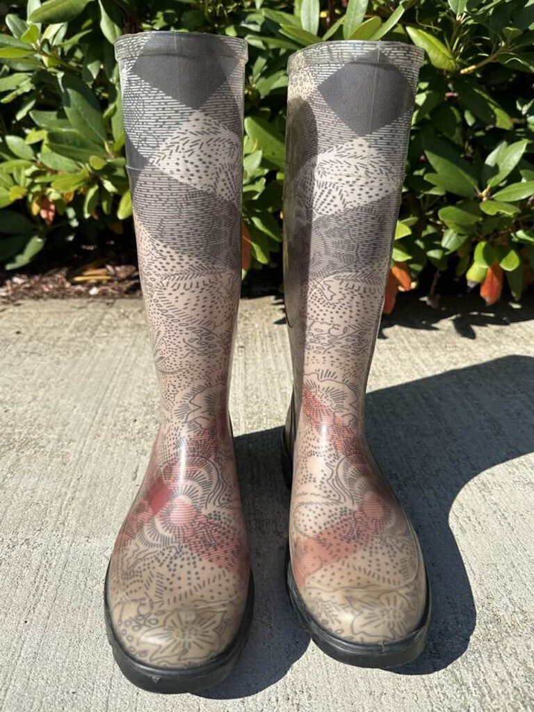 Burberry Paisley Flower Nova Check Rain Boot - Size 37