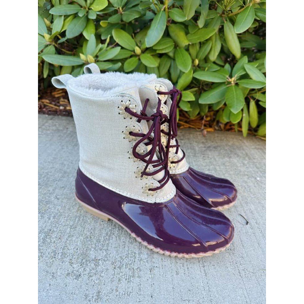 Jack Rogers Scalloped Chloe Boot in Burgundy & Off-White Metallic - Size 9