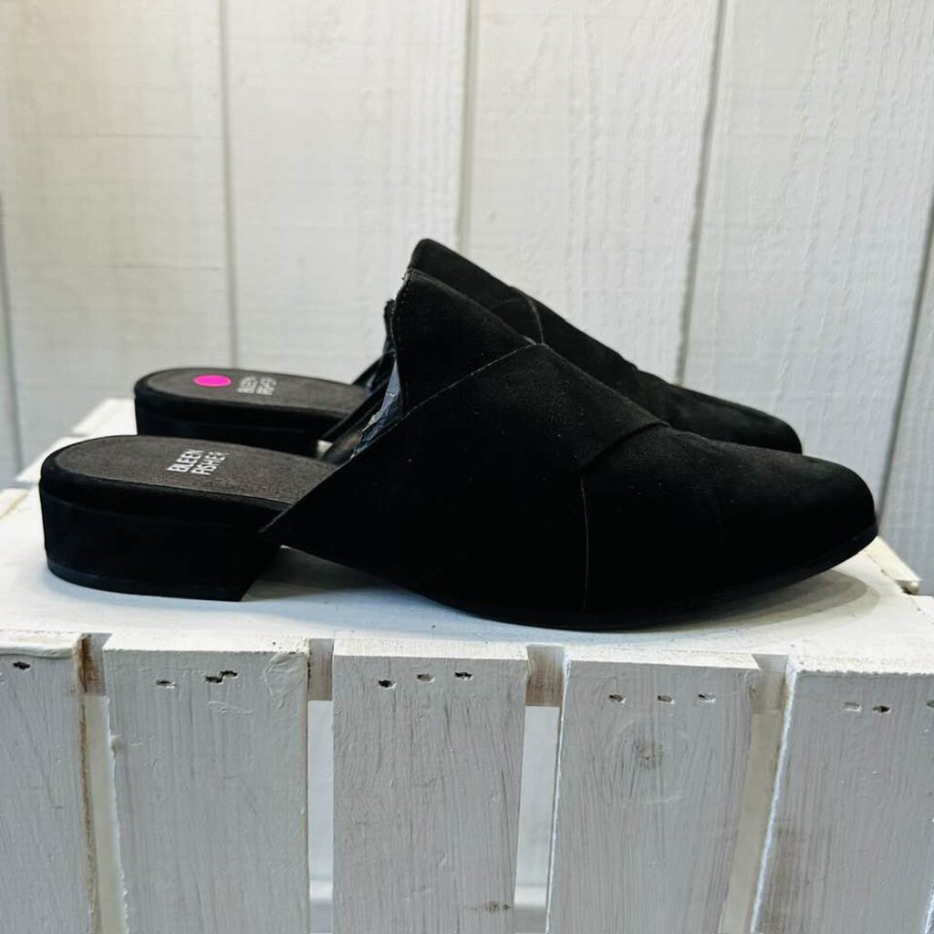 Eileen Fisher Bauer Tumbled Nubuck Mule - Size 8