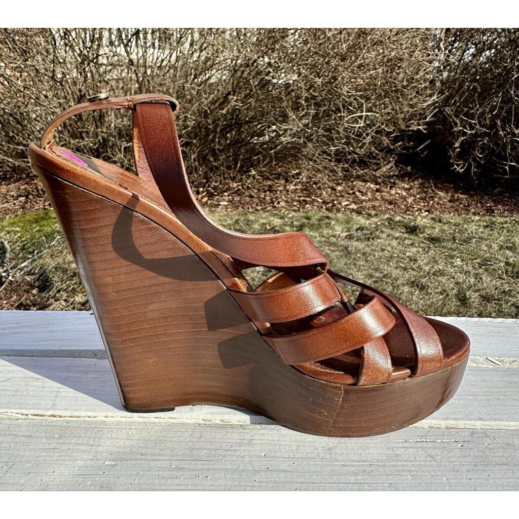 Burberry★素敵！Light Almond Leather Heel Sandals Burberry London Women's 