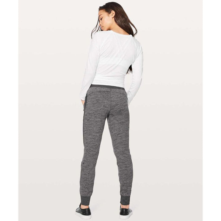 Lululemon Get Going Jogger 28.5" in Heathered Core Dark Grey / Heathered Black - Size 2