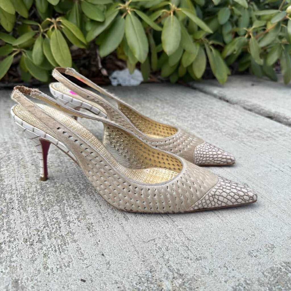 Emanuel Ungaro Slingback Kitten Heels - Size 9