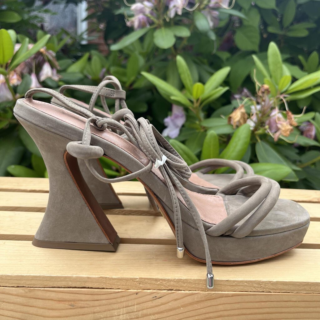Vicenza Strappy Platform Heels - Size 7