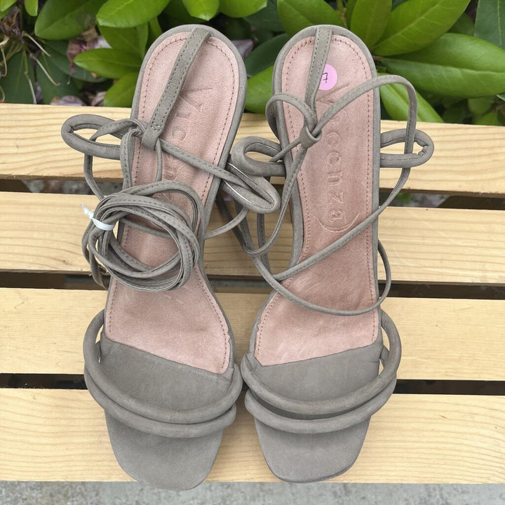 Vicenza Strappy Platform Heels - Size 7