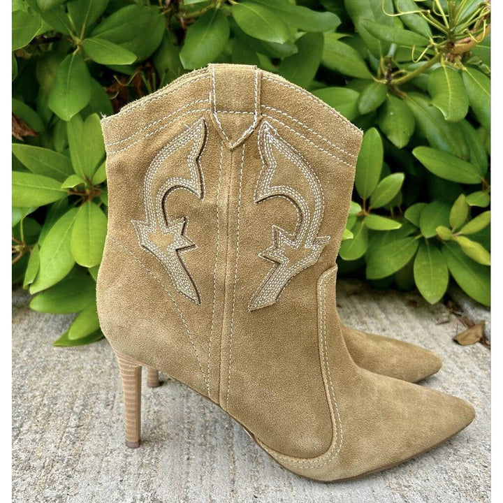 Nine West Flows Western Cowgirl Boot - Size 8.5