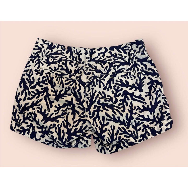 Lilly Pulitzer "The Callahan" Navy Coral Shorts - Size 00