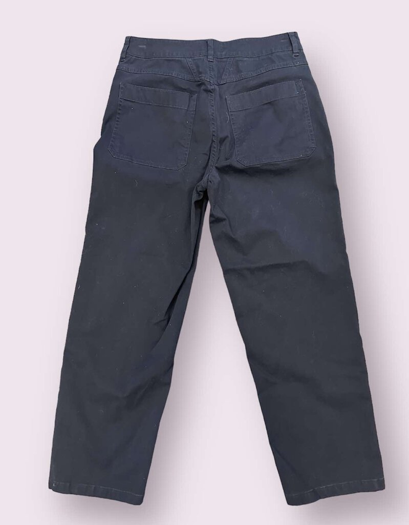 Closed Straight Pants - Size 28