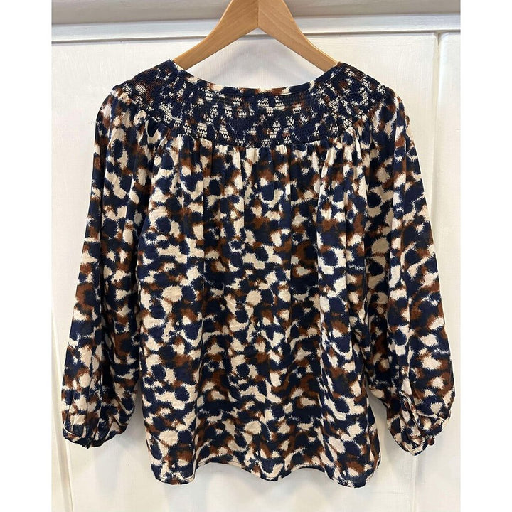 Evereve Collins Top - Size Medium