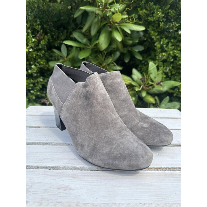 Van Eli Booties - Size 8.5
