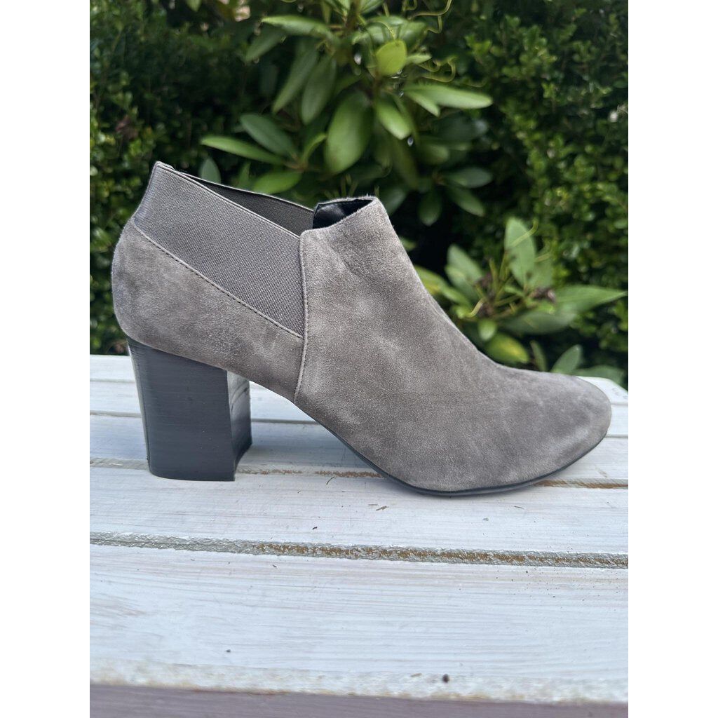 Van Eli Booties - Size 8.5