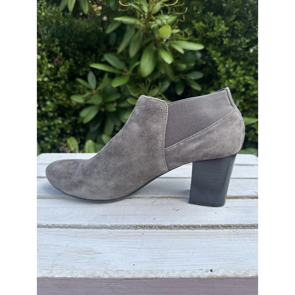 Van Eli Booties - Size 8.5