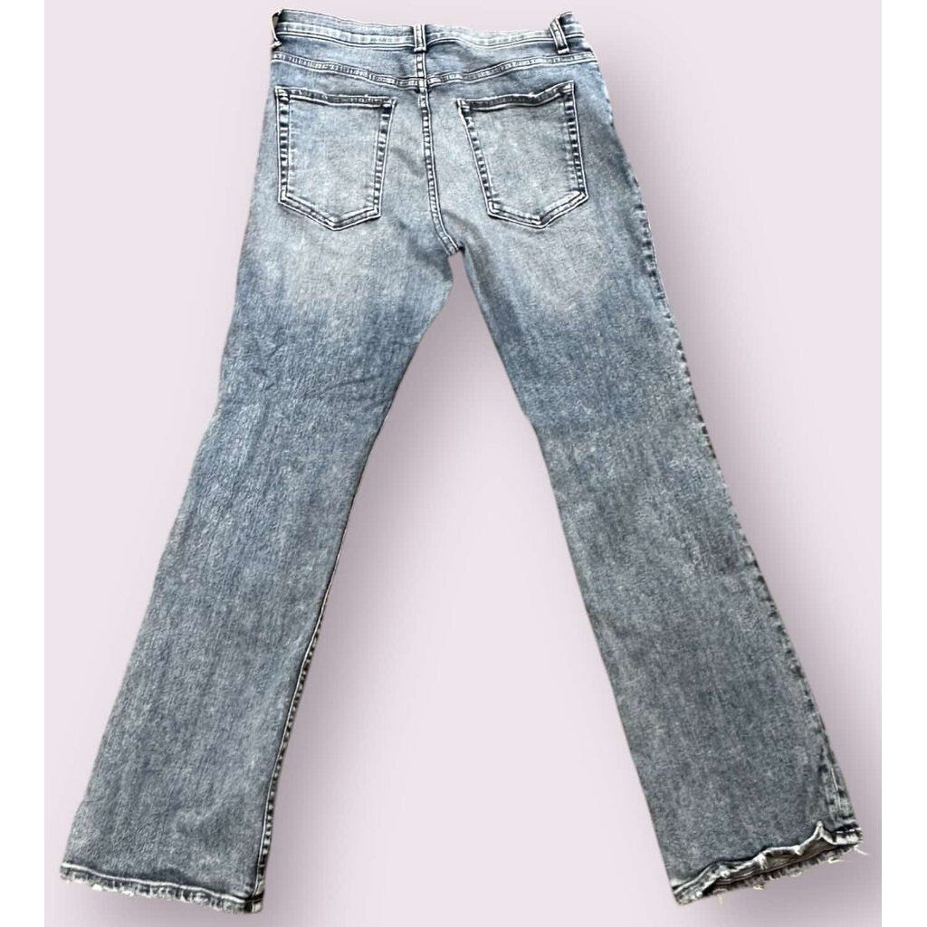 Askk NY Light Wash Straight Jeans - Size 31