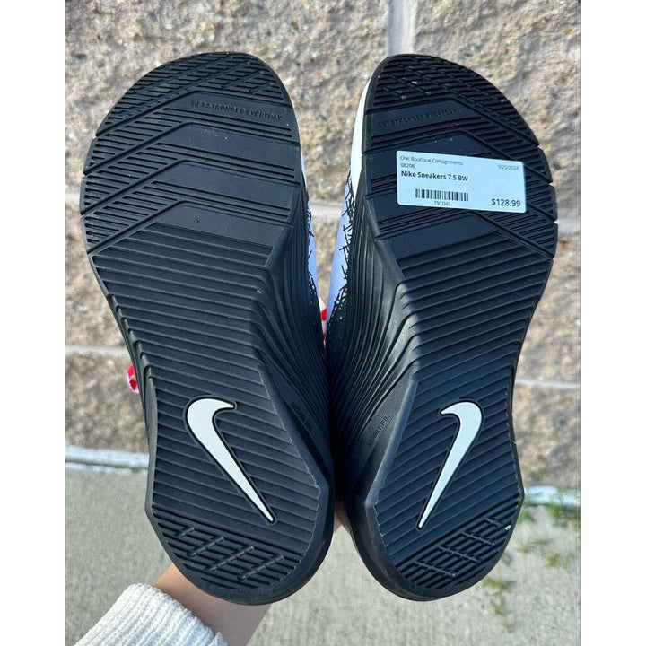 Nike Metacon 5 AMP Sneakers - Size 7.5
