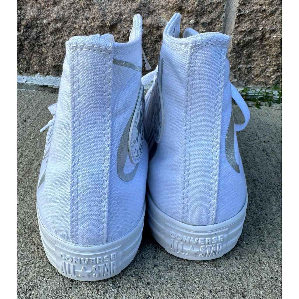 Converse Chuck Taylor All Star High Sneakers - Size 7