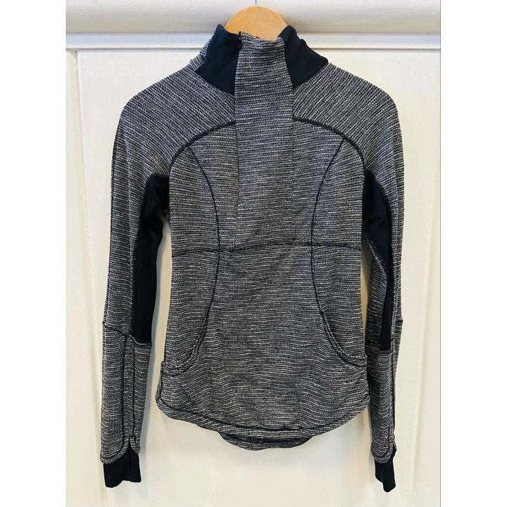 Lululemon Base Runner 1/2 Zip-Up - Size 6
