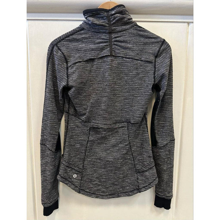 Lululemon Base Runner 1/2 Zip-Up - Size 6