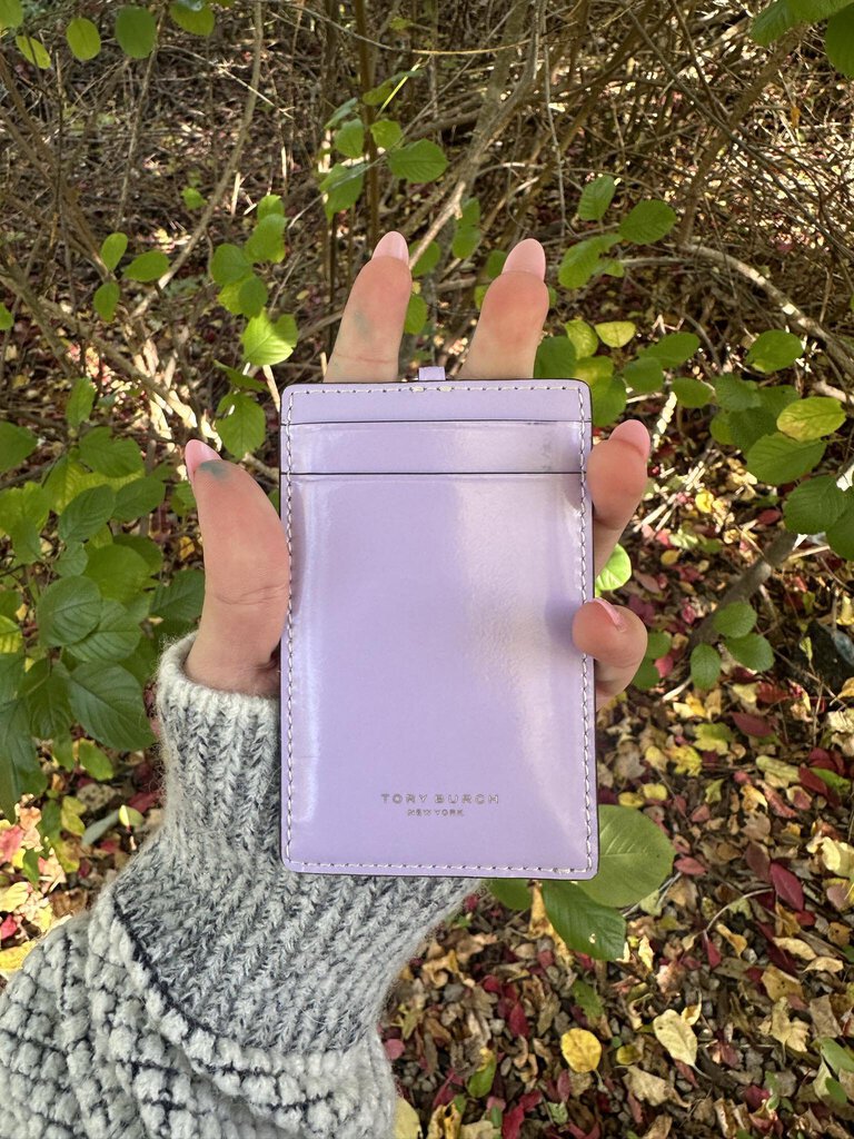 Id card holder tory burch hot sale