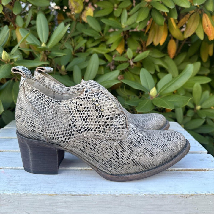 Free Bird Sadie Booties in White Python - Size 10