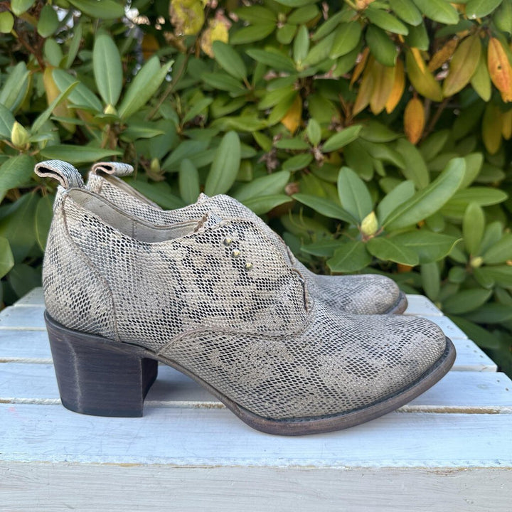 Free Bird Sadie Booties in White Python - Size 10
