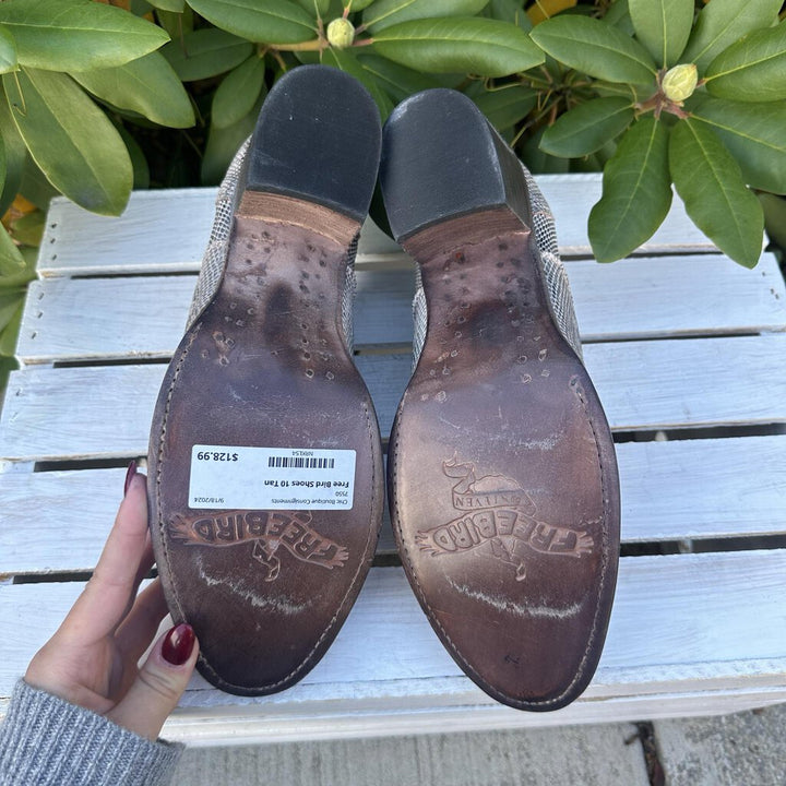 Free Bird Sadie Booties in White Python - Size 10