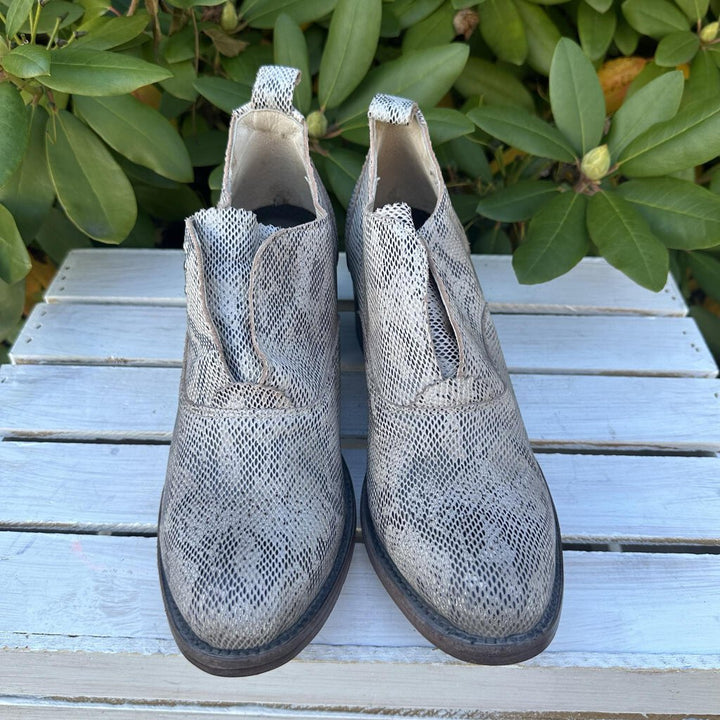Free Bird Sadie Booties in White Python - Size 10