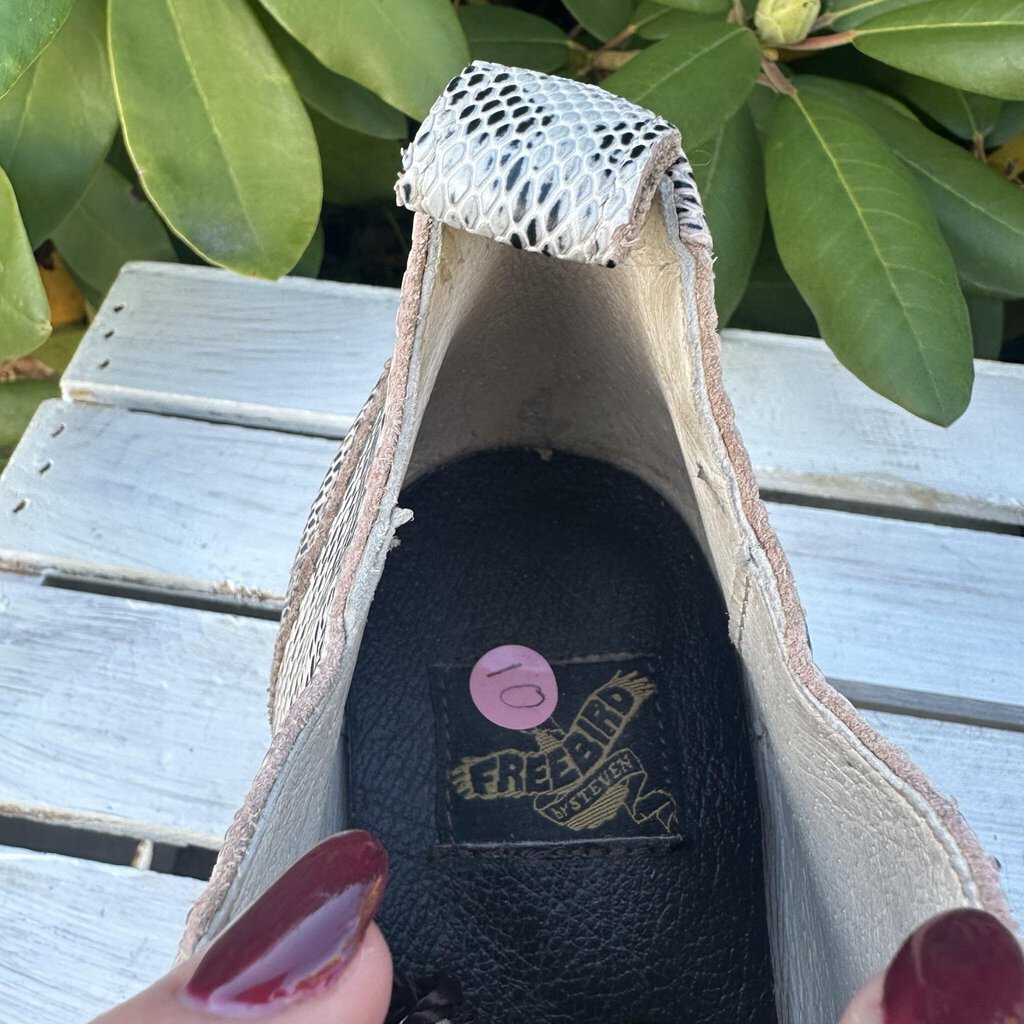 Free Bird Sadie Booties in White Python - Size 10
