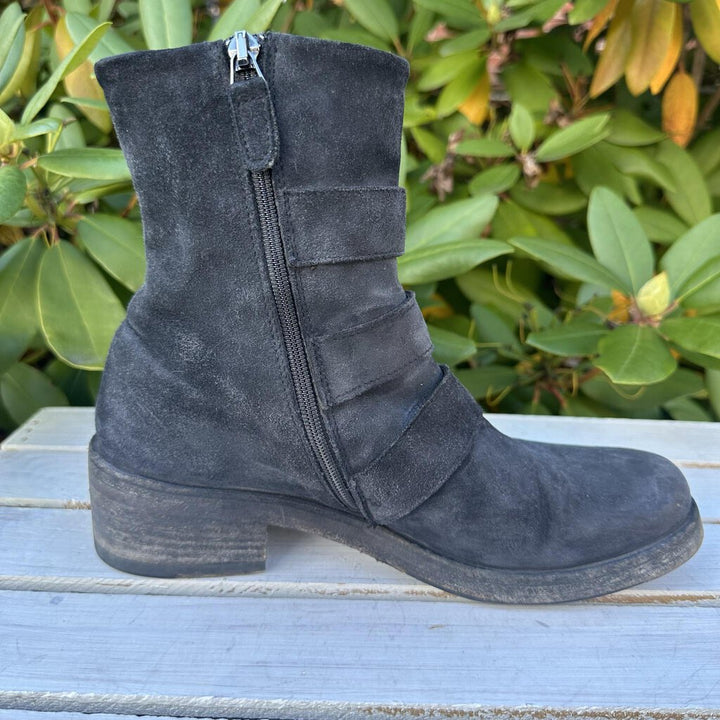 Gidigio Buckle Booties - Size 37