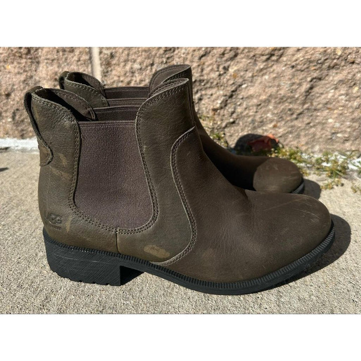 UGG Bonham III Booties - Size 9