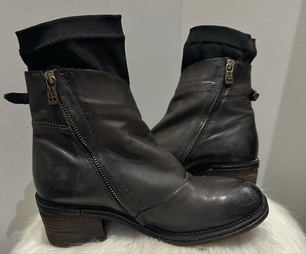 A.S. 98 Ankle Booties - Size 37