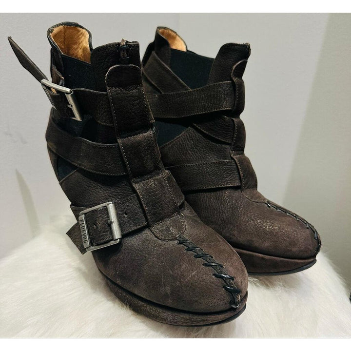 John Fluevog Writes Shields Ankle Booties - Size 6