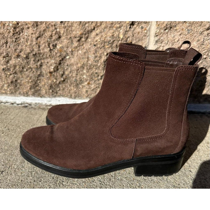 Everlane The Modern Utility Chelsea Boots - Size 8