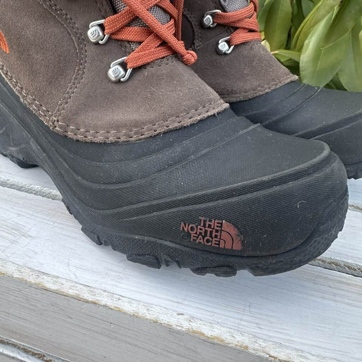 The North Face Chilkat Lace II Winter Boots - Size 6