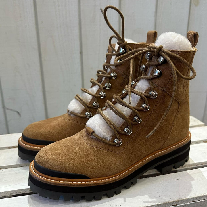 Marc Fisher Izzie Genuine Shearling Lugsole Ankle Boot - Size 6