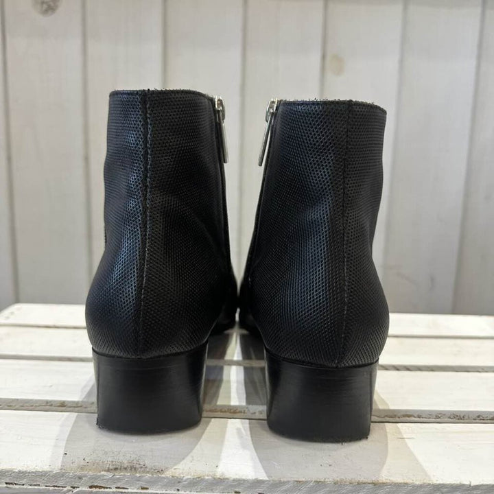 Aquatalia Fuoco Embossed Calf Ankle Booties - Size 10