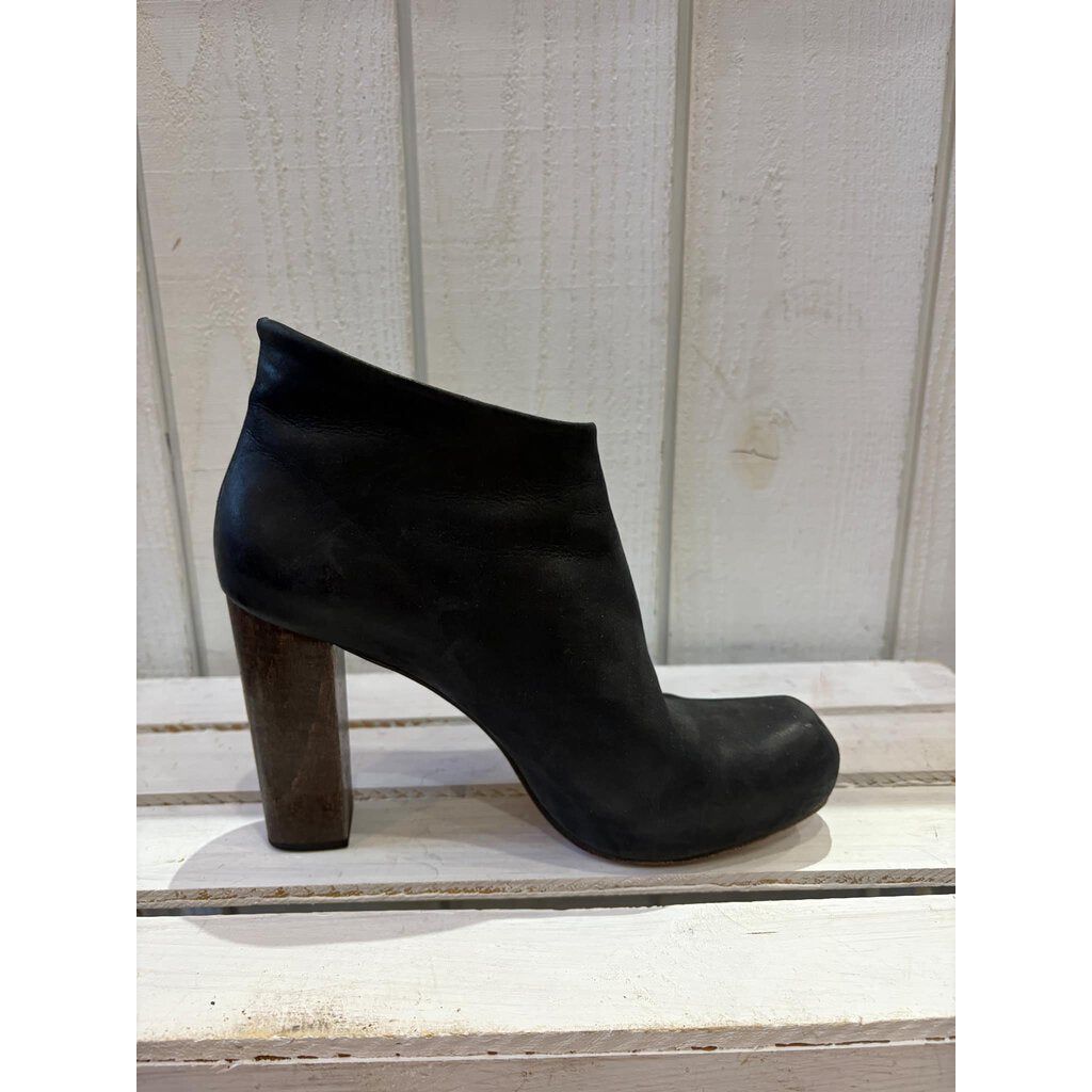 Coclico Lucille Booties - Size 37