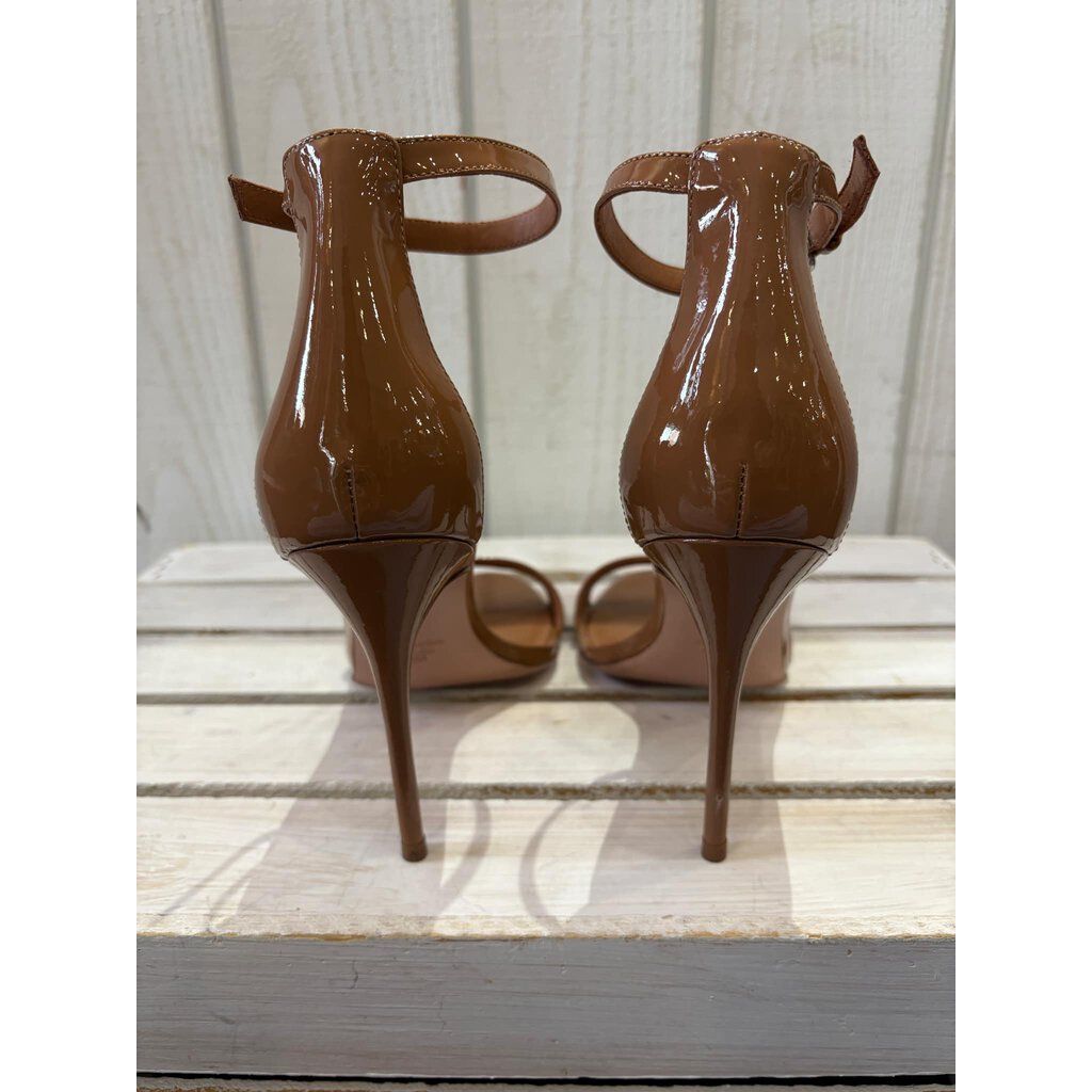 Rebecca Allen Two Strap Heels in Nude - Size 9