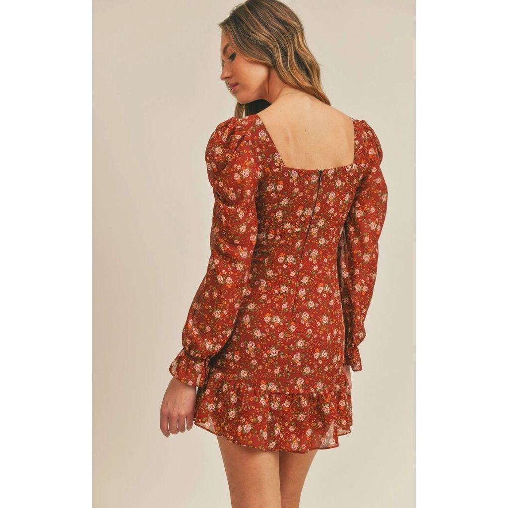 Sadie & Sage NWT Barn Dress - Size Medium