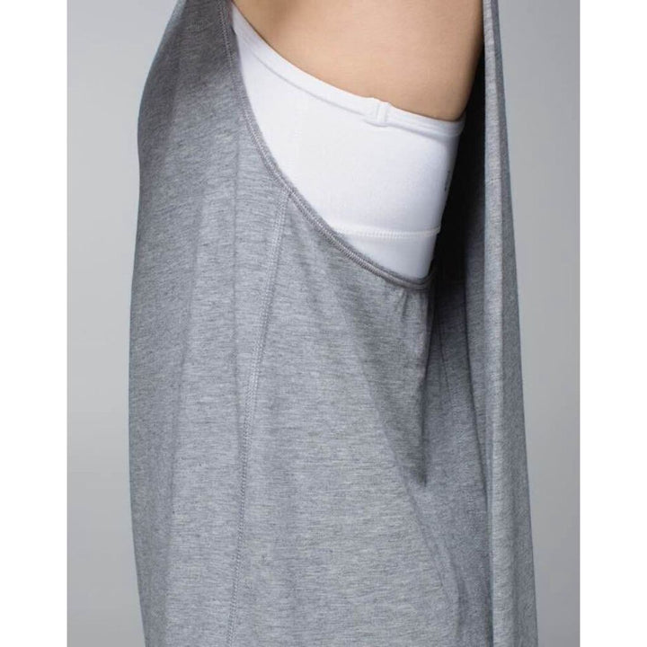 Lululemon Salutation To Savasana Dress in Heathered Medium Grey - Size 8