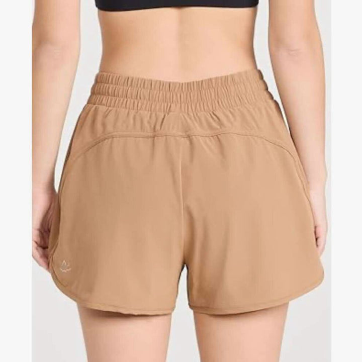 Beyond Yoga In Stride Lined Shorts - Size Small