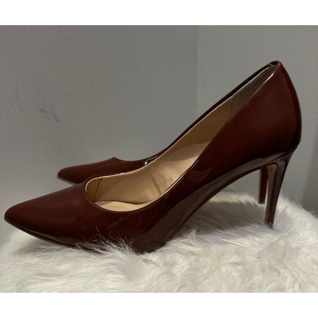 Steve Madden Pointed Toe Heels - Size 8