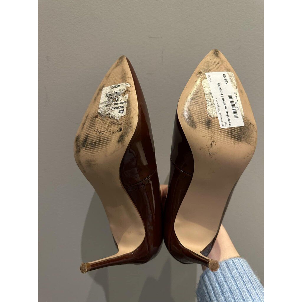 Steve Madden Pointed Toe Heels - Size 8
