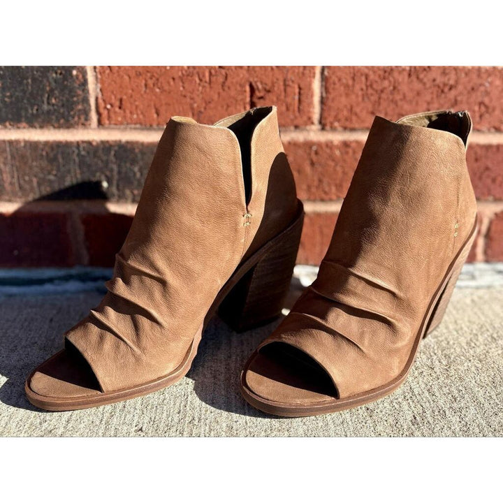 Vince Camuto Kreesi Ruched Peep-Toe Booties - Size 8.5