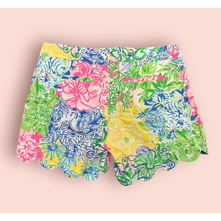Lilly Pulitzer Buttercup Scallop Shorts - Size 0